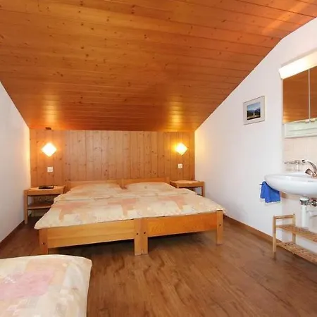 Saas-fee Sleeps 9 Wifi Appartement *
