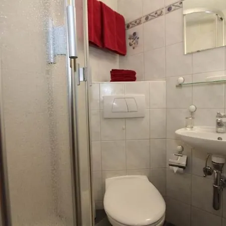 Appartement Saas-fee Sleeps 9 Wifi